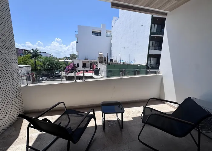 Stylish Near 5th Avenue With Ocean Views * Playa del Carmen