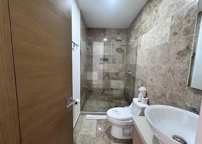 Stylish Near 5th Avenue With Ocean Views Apartamento Playa del Carmen
