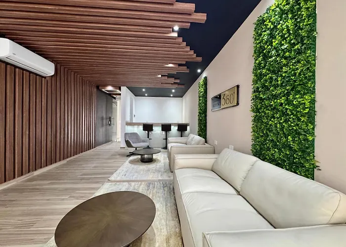 Stylish Near 5th Avenue With Ocean Views Apartamento *