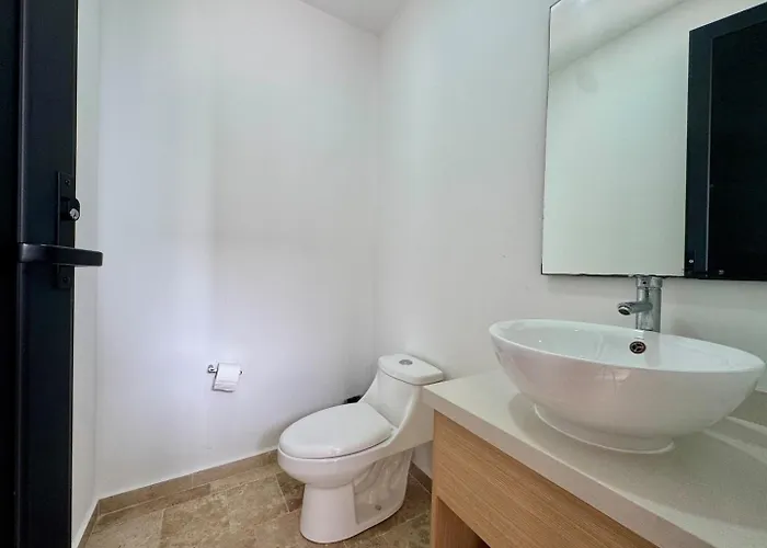 Stylish Near 5th Avenue With Ocean Views Apartamento Playa del Carmen